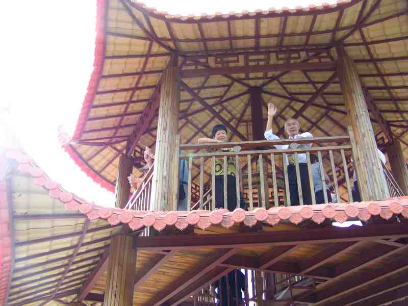 小楼彩杖5.jpg