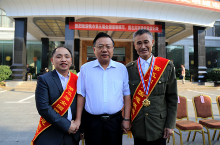 b72e196784ff46f6a4fb41f0566610a5.png